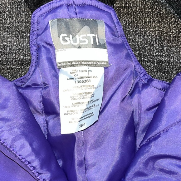 Gusto Snowsuit - Picture 6 of 6